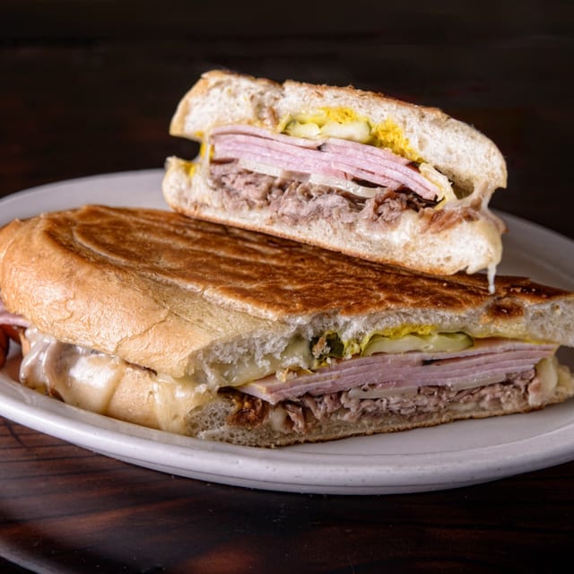 El Cubano.